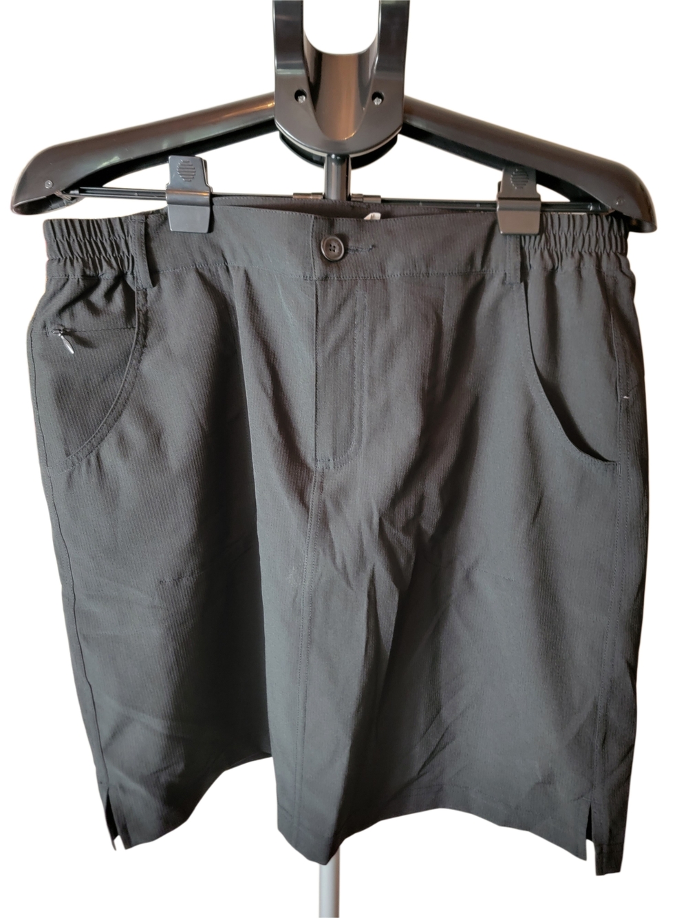 Women's Tilley Athletic Dry Fit Skirt - Size Large - GUC